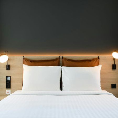 Moxy Stuttgart Feuerbach Hotel Exterior photo