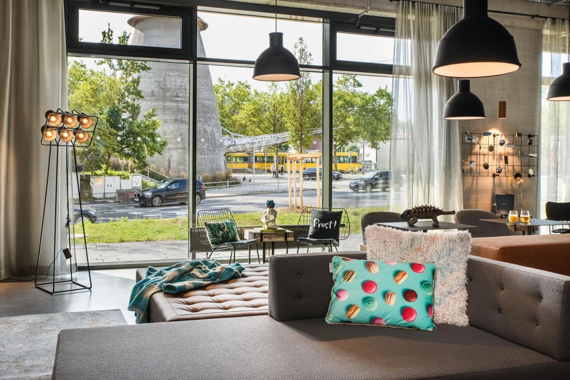 Moxy Stuttgart Feuerbach Hotel Exterior photo