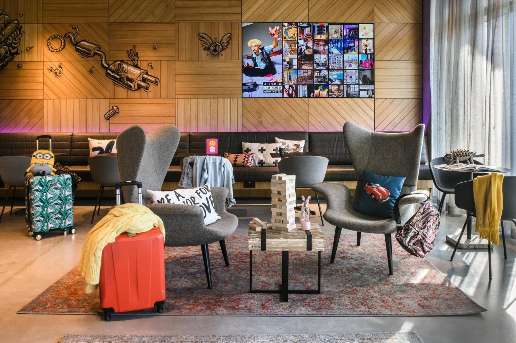 Moxy Stuttgart Feuerbach Hotel Exterior photo