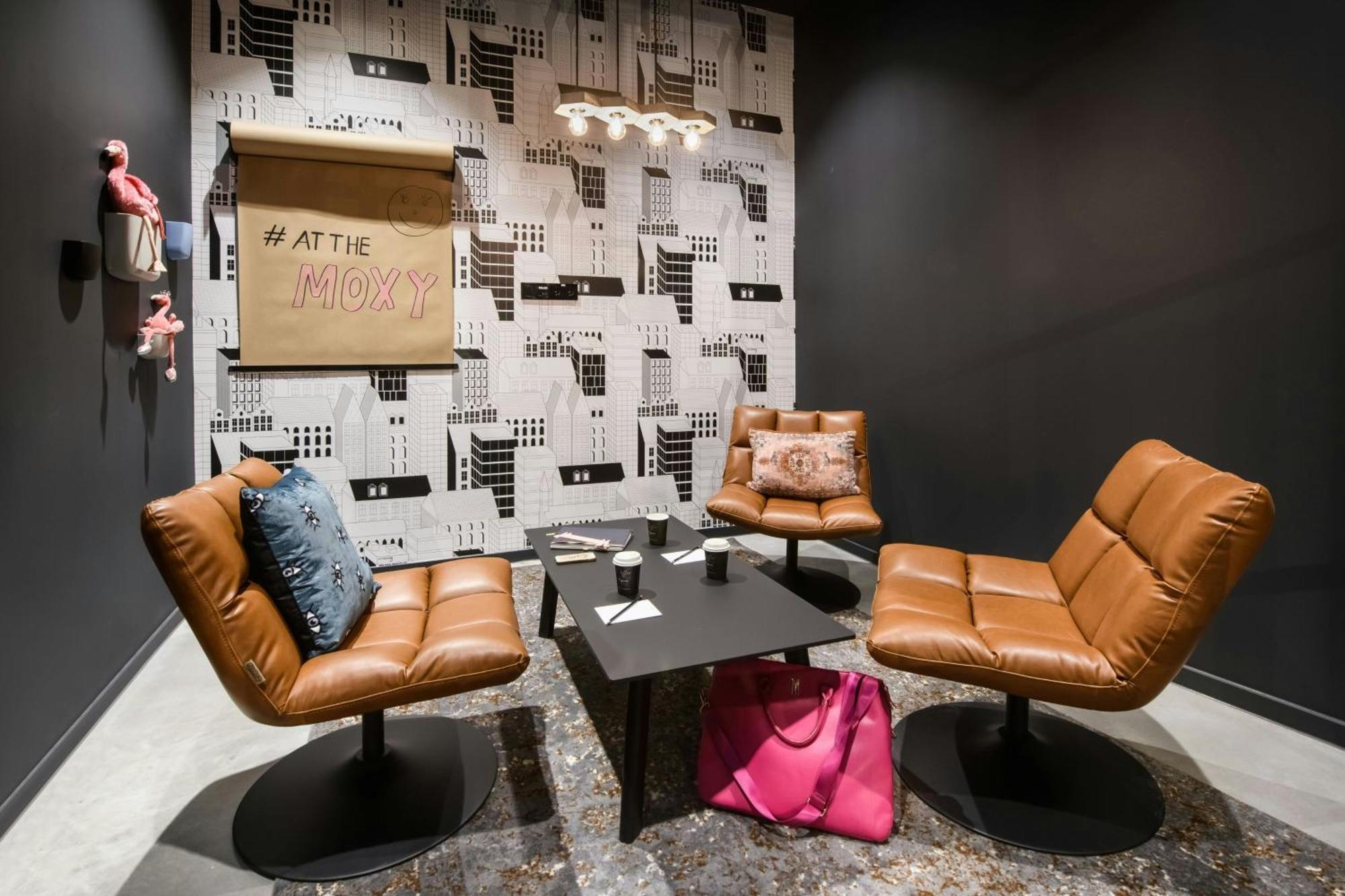 Moxy Stuttgart Feuerbach Hotel Exterior photo